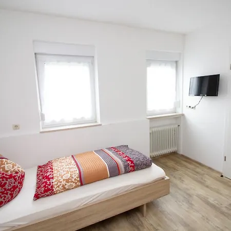 Eichschmid / Roell'n Biergarten فندق