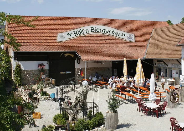 Hotel Eichschmid / Roell'n Biergarten Bad Gögging