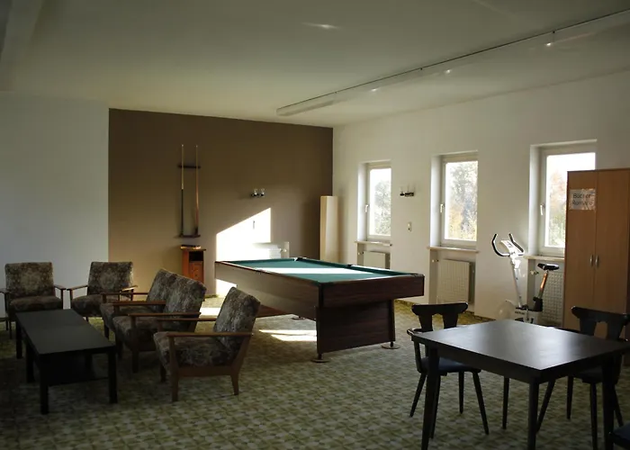 Hotel Eichschmid / Roell'n Biergarten