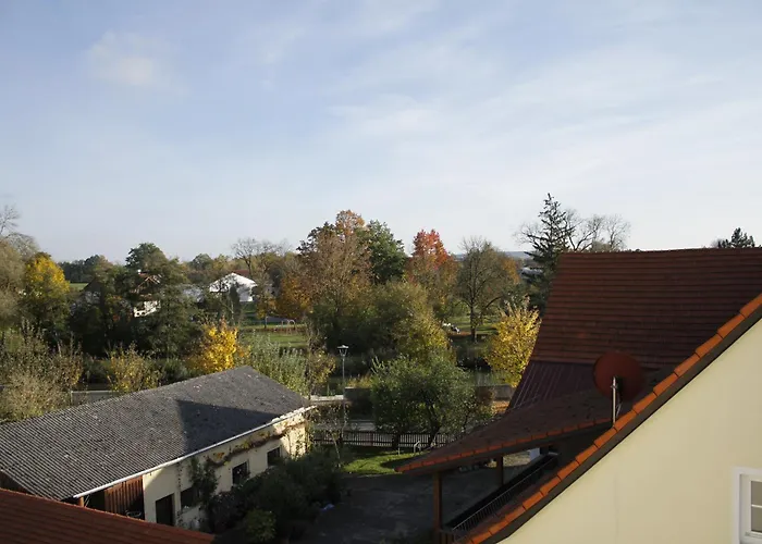 Hotel Eichschmid / Roell'n Biergarten 3*