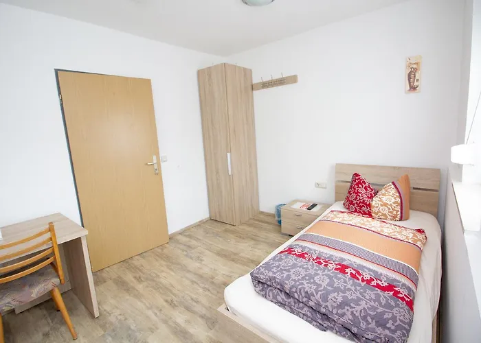 Hotel Eichschmid / Roell'n Biergarten Bad Gögging